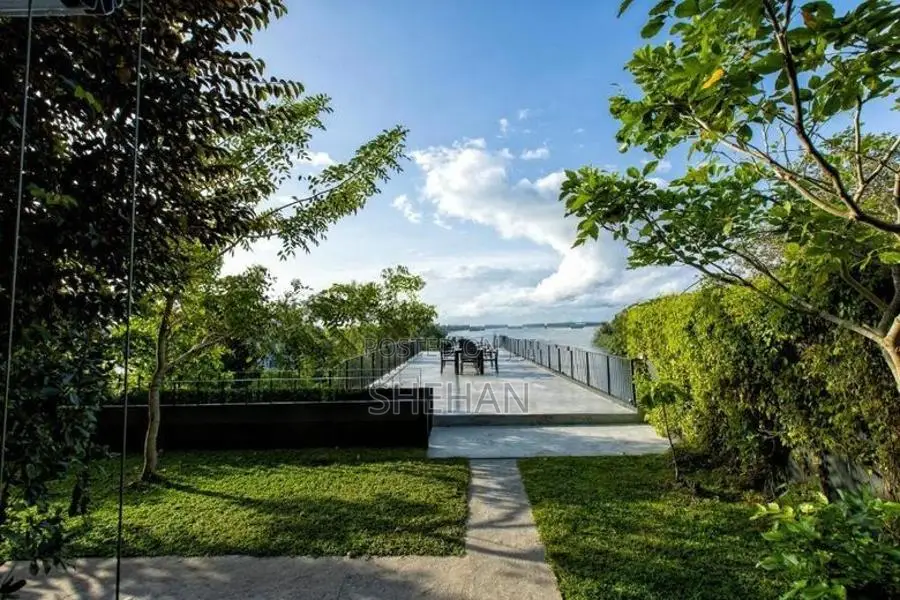 High-Yield Riverfront Boutique Resort - Betota