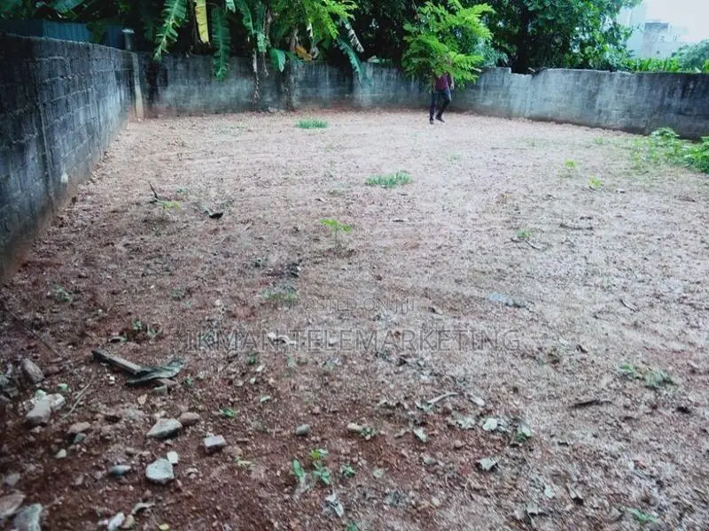 9 Perches Residential Land for Sale in Kalubowila