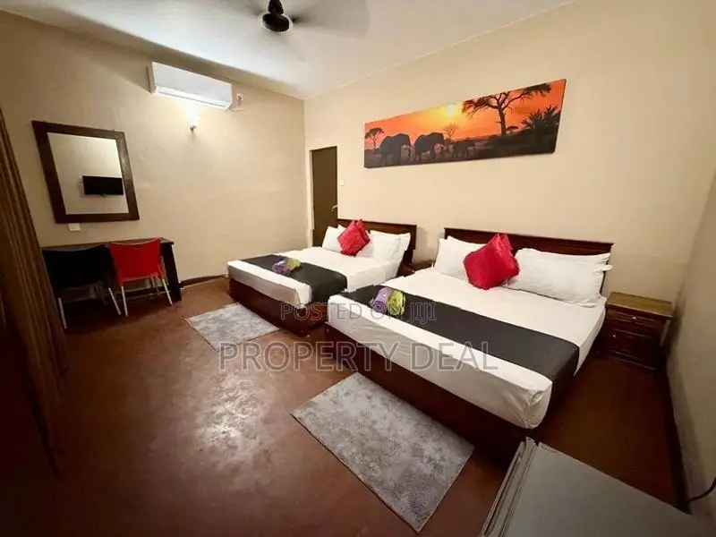 11 BR Hotel for Rent in Nawala – PDC154