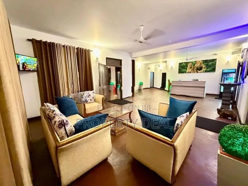 11 BR Hotel for Rent in Nawala – PDC154