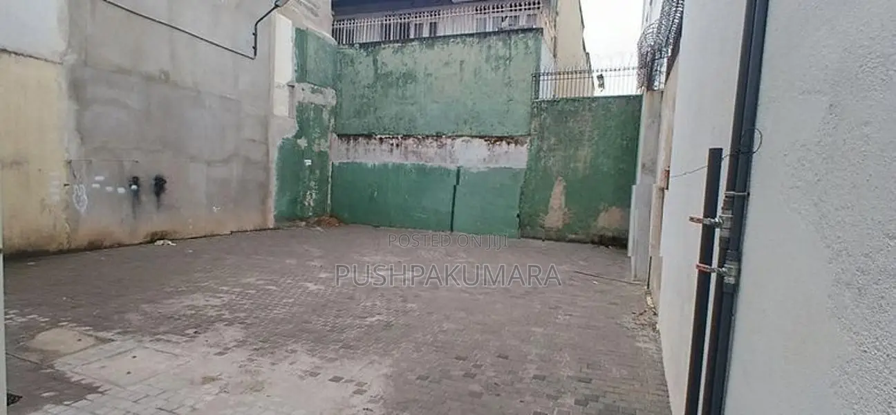 Commercial Building for Rent in Colombo 08 (file No 471 B/7)