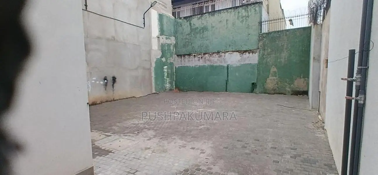Commercial Building for Rent in Colombo 08 (file No 471 B/7)
