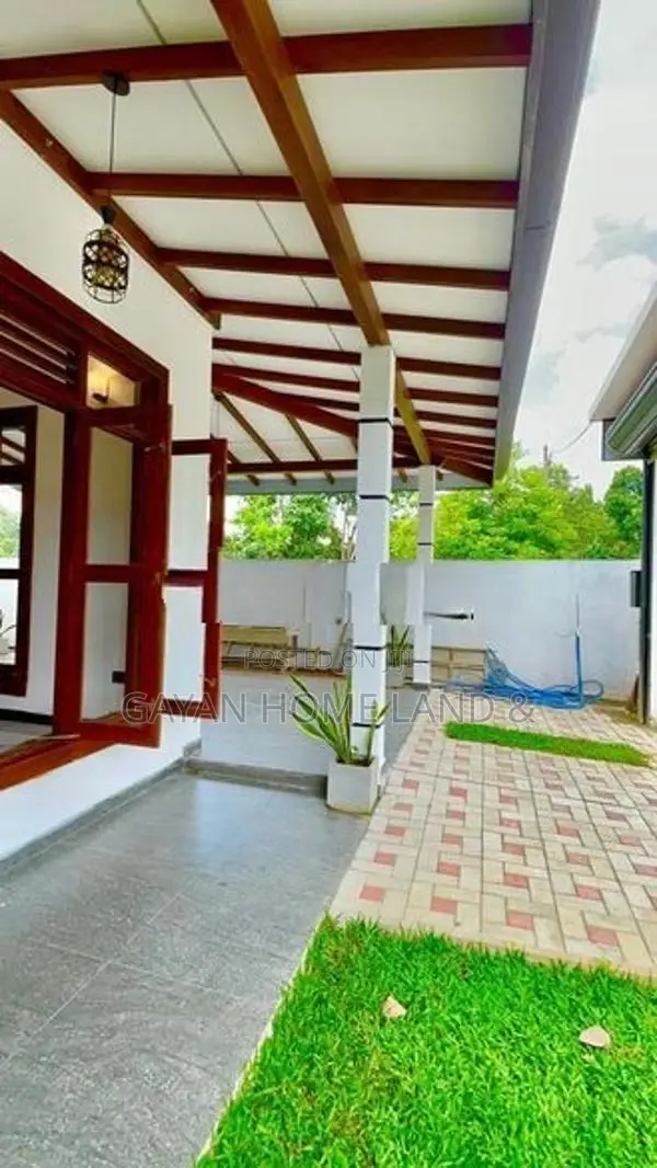 Brand New Single Storey House in a VIP Residential Complex Pokunuwita