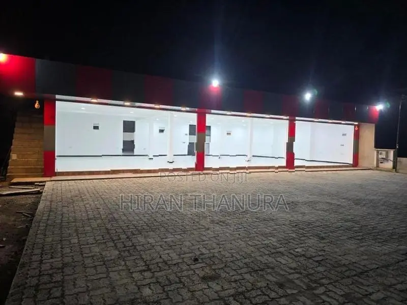 Commercial Building for Rent – Kekanadura