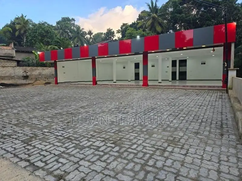 Commercial Building for Rent – Kekanadura