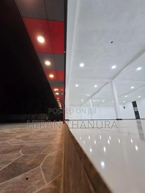 Commercial Building for Rent – Kekanadura