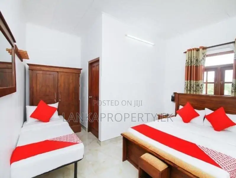 Well Running 3 Star Hotel & Restaurant for Sale in Negombo