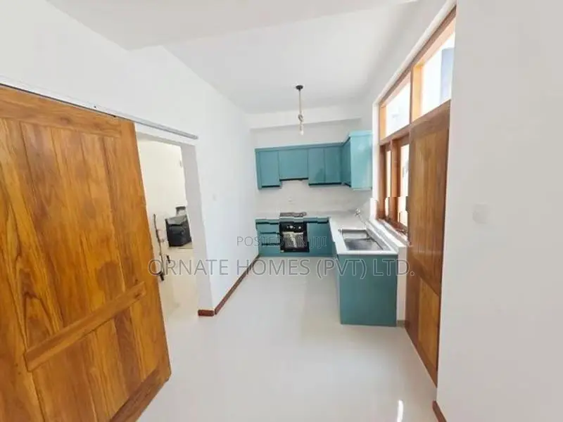 Brand New Luxury House For Sale Weerasekara Mw, Thalawathugoda