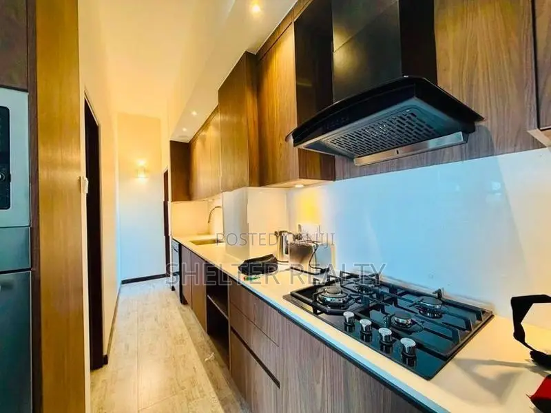 Fully Furnished Luxury 3 Bedroom Apartment for rent in Colombo 7