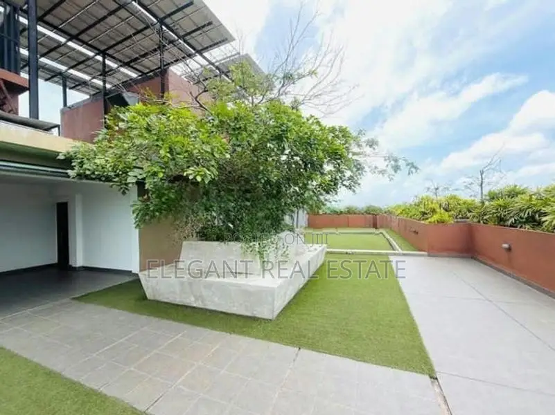 The Heights - 03 Bedroom Apartment for Rent in Colombo 05 (A6538)