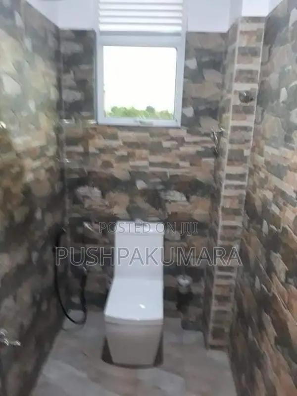 Apartment for Rent in Colombo 6 (file No 933 B/13)