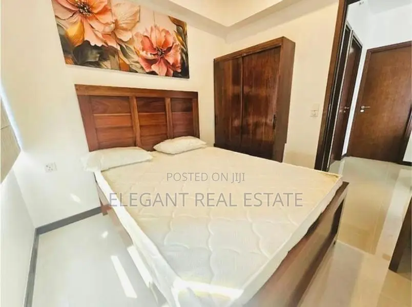 Tri-Zen - 03 Bedroom Furnished Apartment for Rent in Colombo 02 (A4414