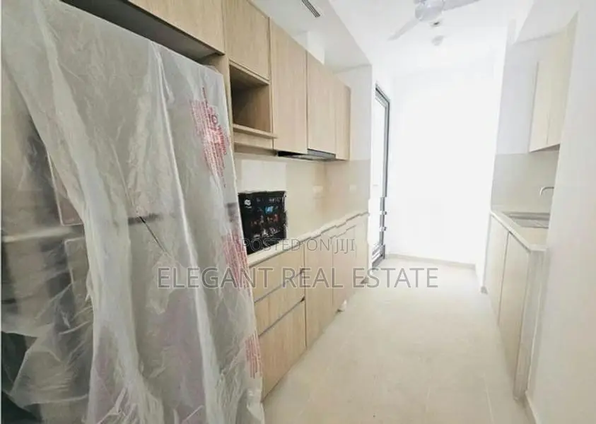 Tri-Zen - 03 Bedroom Furnished Apartment for Rent in Colombo 02 (A4414