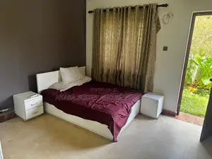 18.36 Perches - Furnished House for Rent HL54955