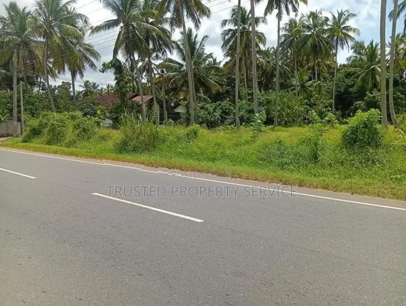 Land for Sale Weerambugedra