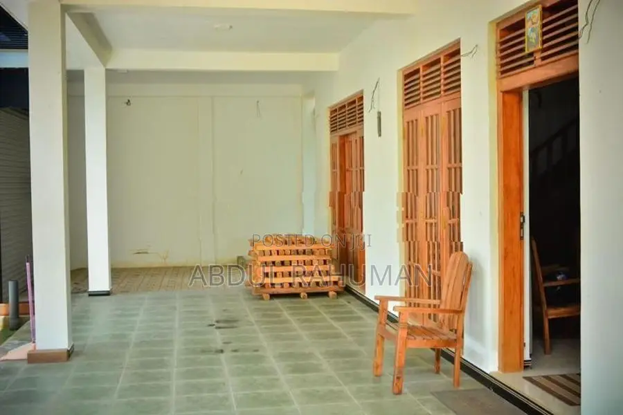 2Story 7 Rooms Office Nugegode