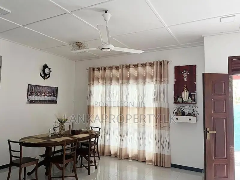 Beautiful Built Single Storied Home for Sale in Mattegoda.