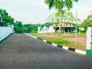 kekanadura road land