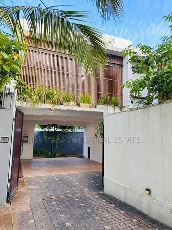 2-Storey Fully Furnished Home for Sale in Prime Pannipitiya