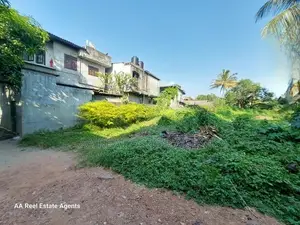 Land for Sale in Wellampitiya