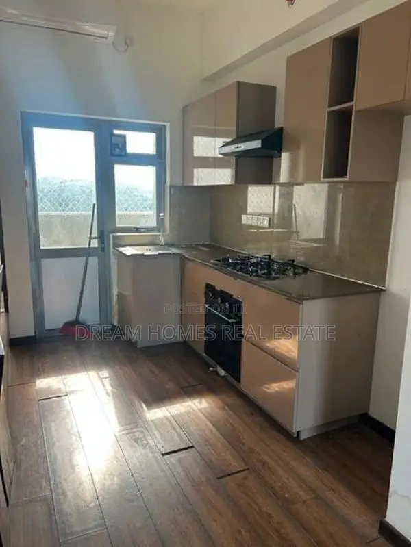 2BR Apartment for Rent – Canterbury Golf Resort, Piliyandala