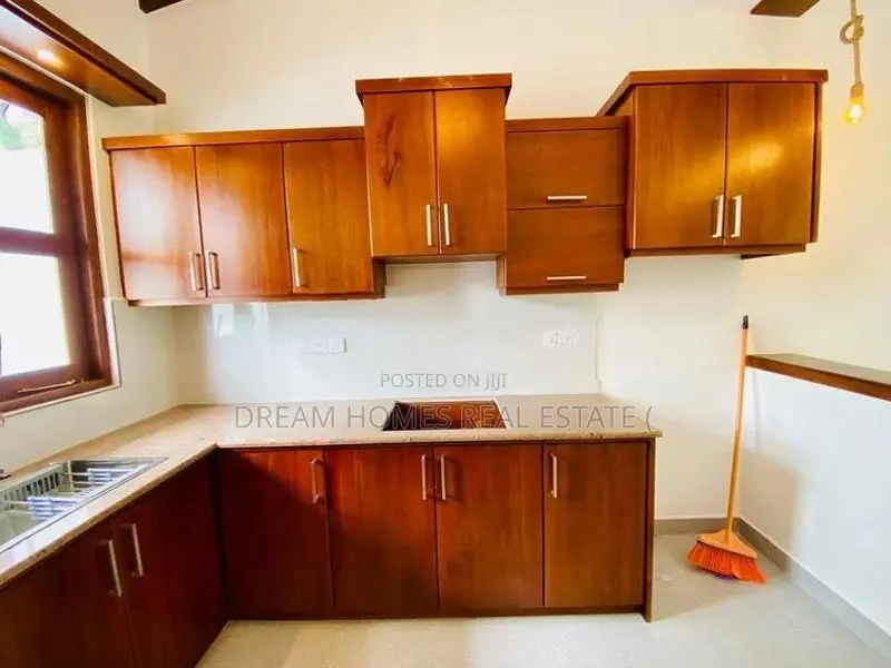 Modern Single-Story House for Sale – Athurugiriya
