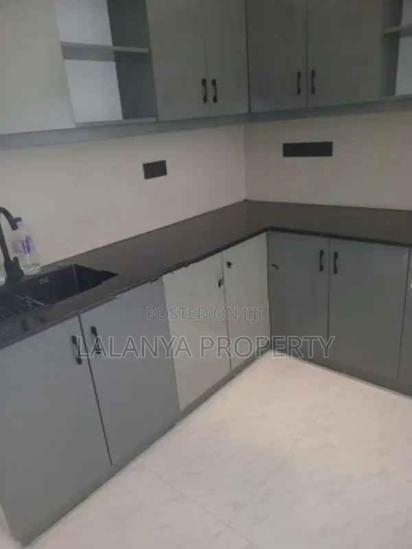3500Sqft, 4 Bed Room House for Sale in Thalawathugoda CVVV – A1