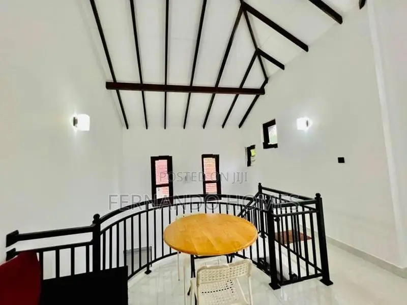 Amazing for Sale in Kandawala