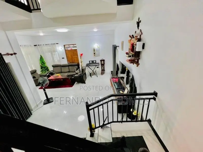 Amazing for Sale in Kandawala