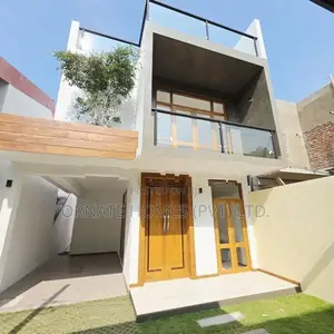 Brand New Luxury House For Sale Weerasekara Mw, Thalawathugoda