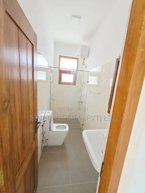 Brand New Luxury House For Sale Weerasekara Mw, Thalawathugoda