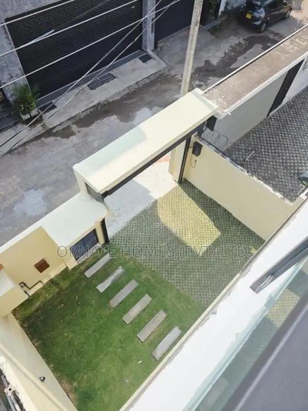 Brand New Luxury House For Sale Weerasekara Mw, Thalawathugoda