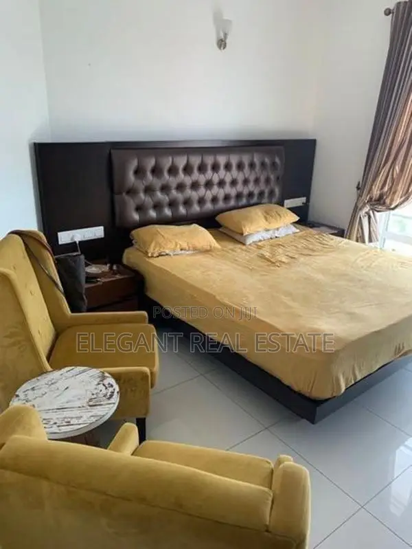 Prime - 03 Bedroom Unfurnished Apartment for Sale in Colombo 07 (A209)