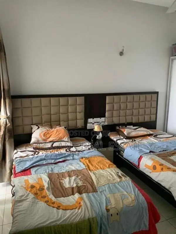 Prime - 03 Bedroom Unfurnished Apartment for Sale in Colombo 07 (A209)