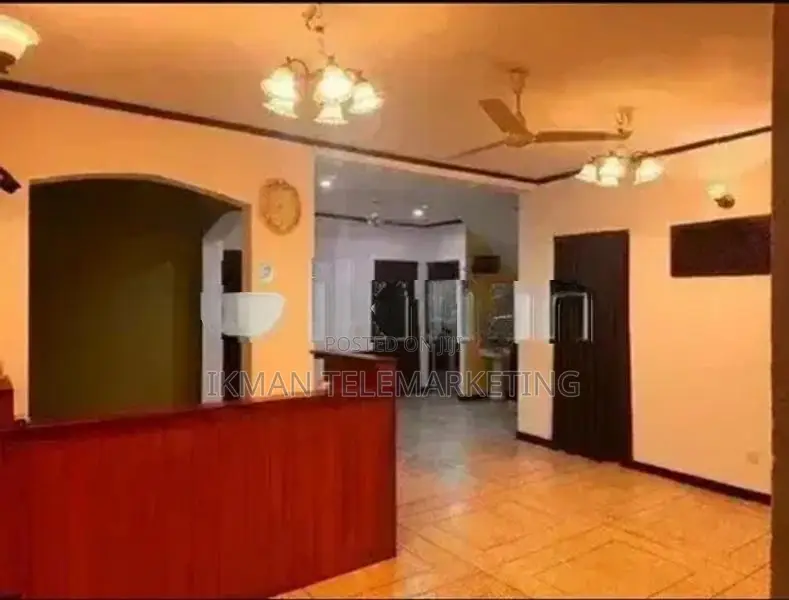 Short-Term Rooms for Rent in Wellawatte
