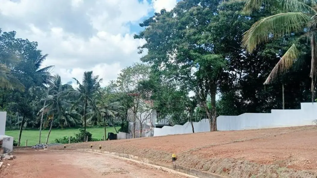 Valuable Land for Sale Near Godagama, Panagoda