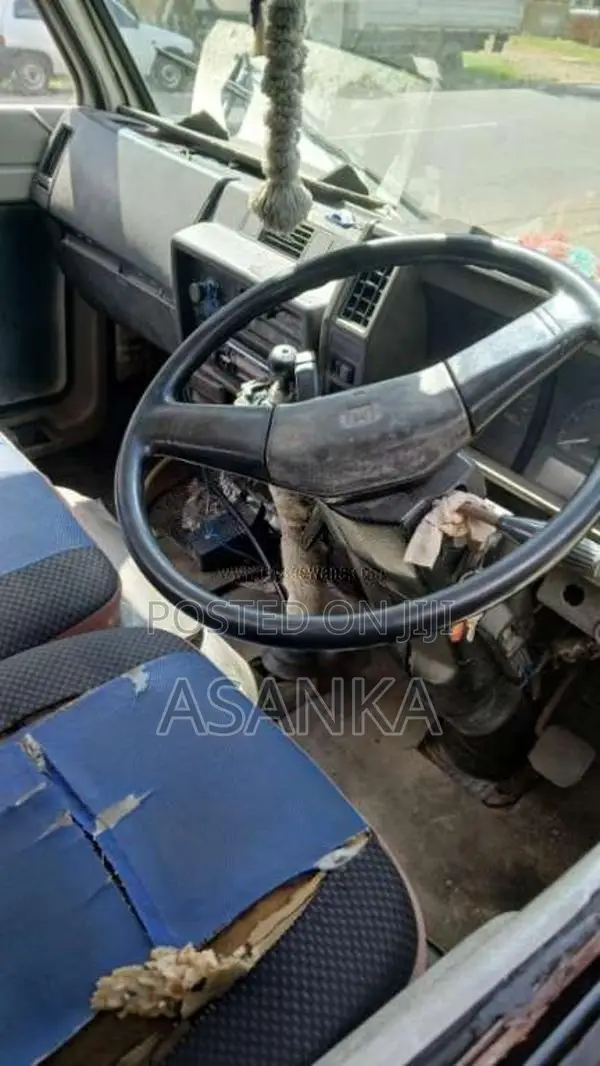 24 patu muuna for Lorry