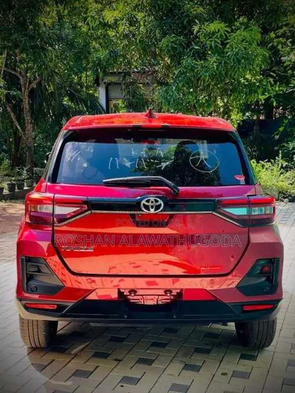 Toyota Raize Z Grade BSM1000 Japan 2025 SUV Unregistered (Recondition)