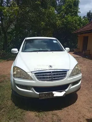 Micro Kyron 2010 SUV (Used)