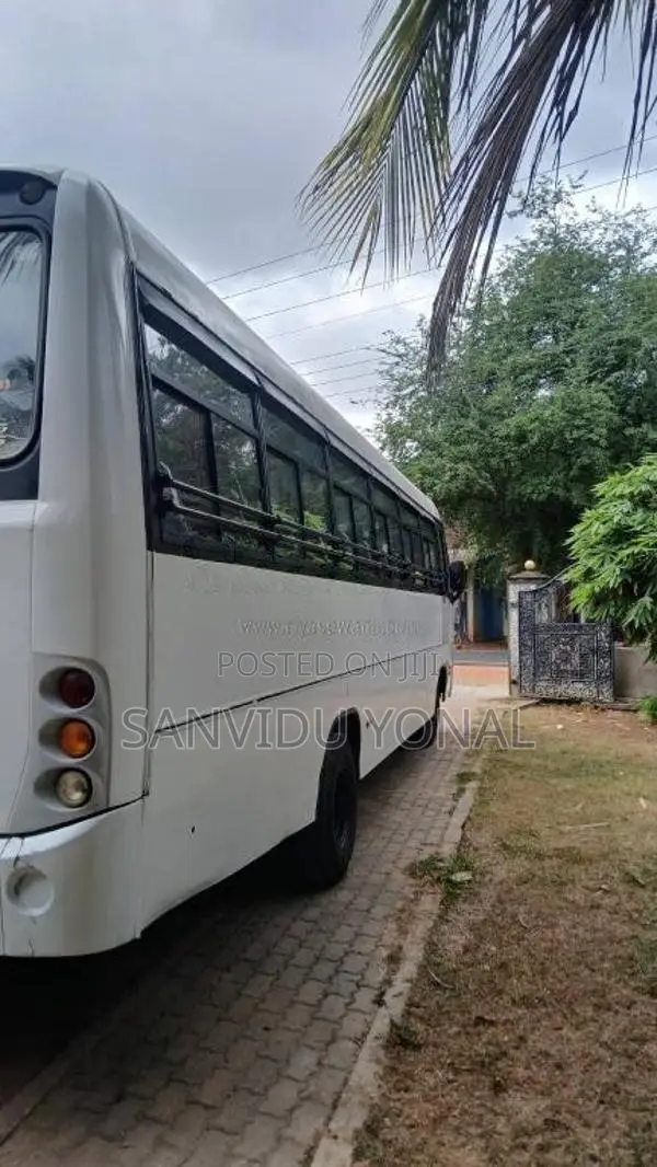Tata Marcopolo 2010 Bus (Used)