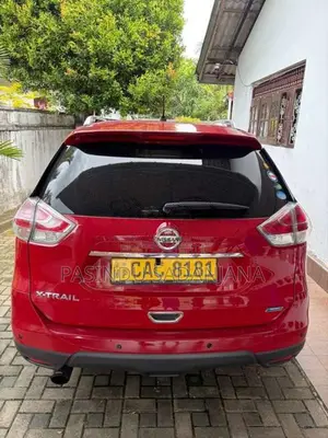Nissan X-TRAIL Non-Hybrid 2015 SUV (Used)