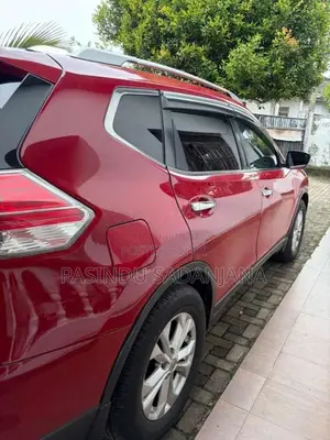 Nissan X-TRAIL Non-Hybrid 2015 SUV (Used)