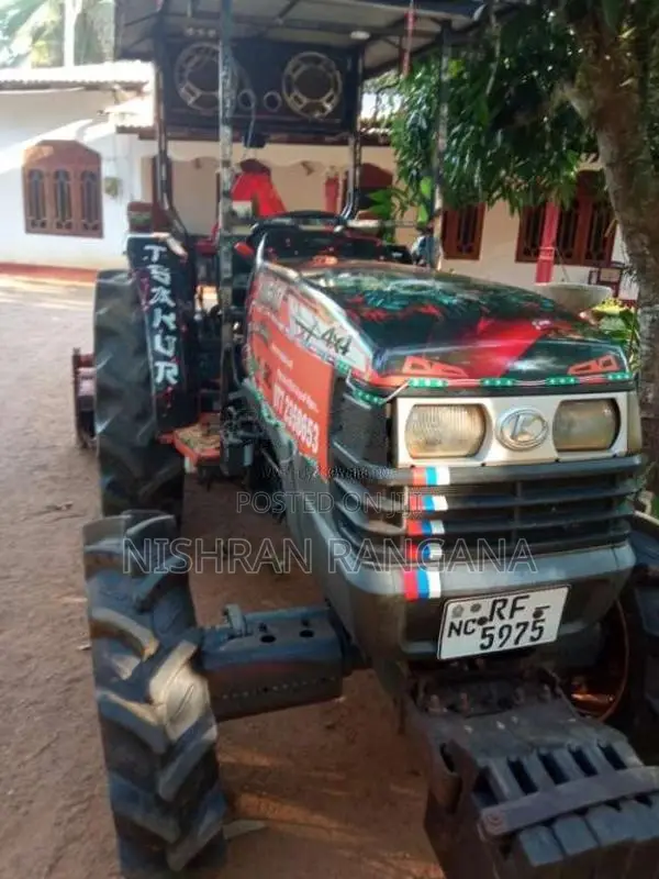 Kubota L4508 2018 Tractor (Used)