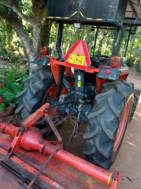 Kubota L4508 2018 Tractor (Used)