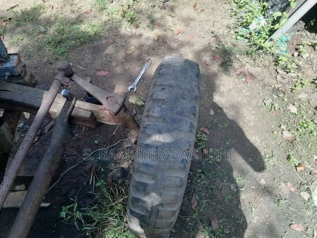 Massey-Ferguson 135 1976 Tractor (Used)