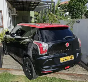 Micro Tivoli 2016 SUV (Used)