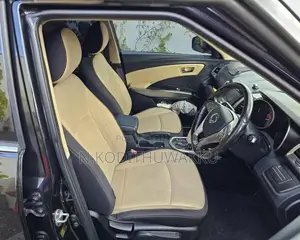 Micro Tivoli 2016 SUV (Used)