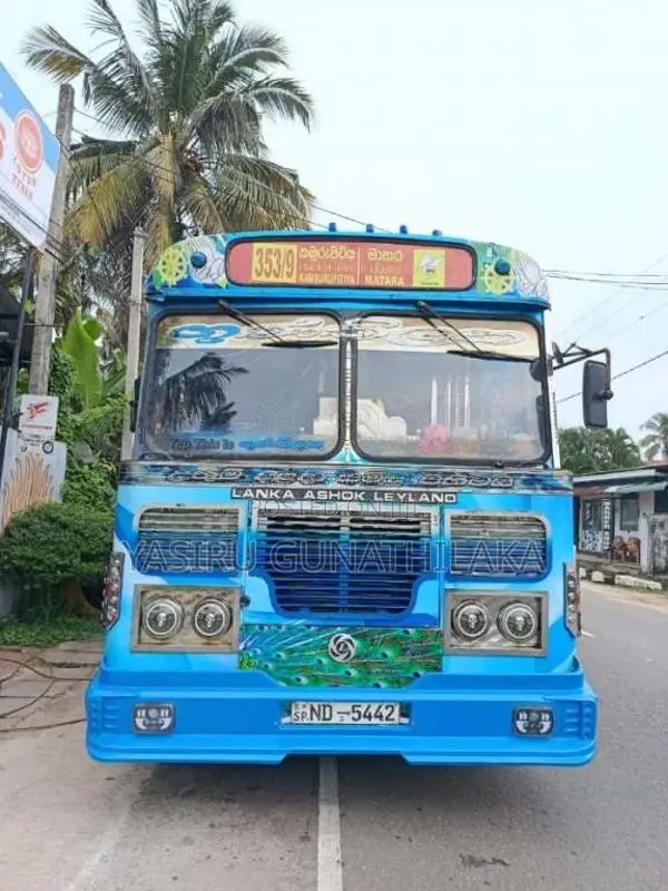 Ashok-Leyland Viking 2018 Bus (Used)