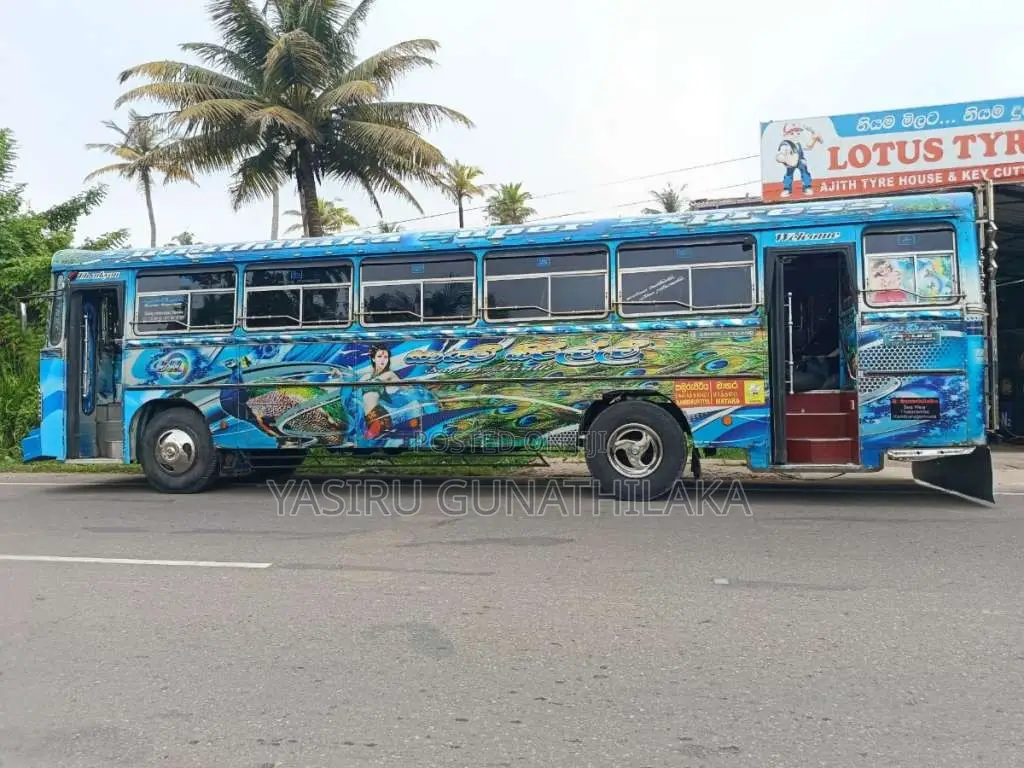 Ashok-Leyland Viking 2018 Bus (Used)
