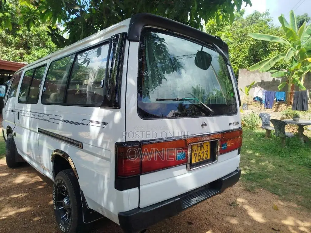 Nissan Caravan 1998 Van (Used)